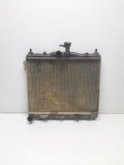 Радиатор охлаждения двигателя Hyundai Getz 2002-11