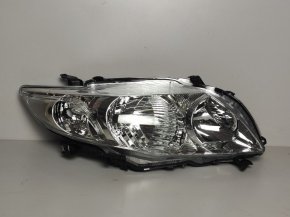 Фара правая Toyota  Corolla E150 2006-2010