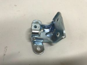 Петля двери задней левой верхняя Hyundai Accent LC Tagaz 2000-2012